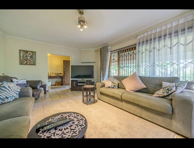 4 BEDROOM HOUSE FOR SALE IN WESTVILLE